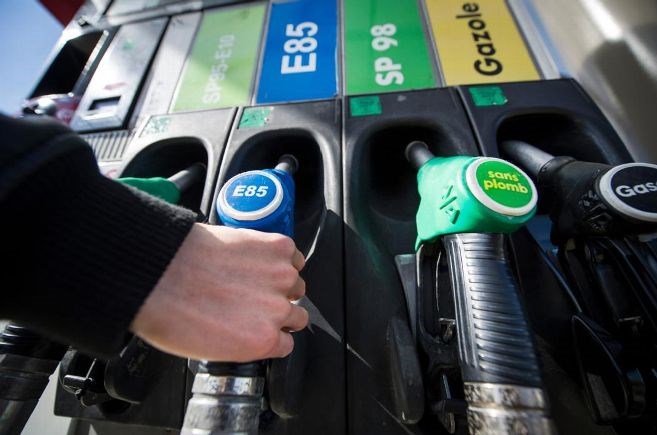 Promoting a minimum share of renewable energy in petrol is a practical approach that will promote good biofuels